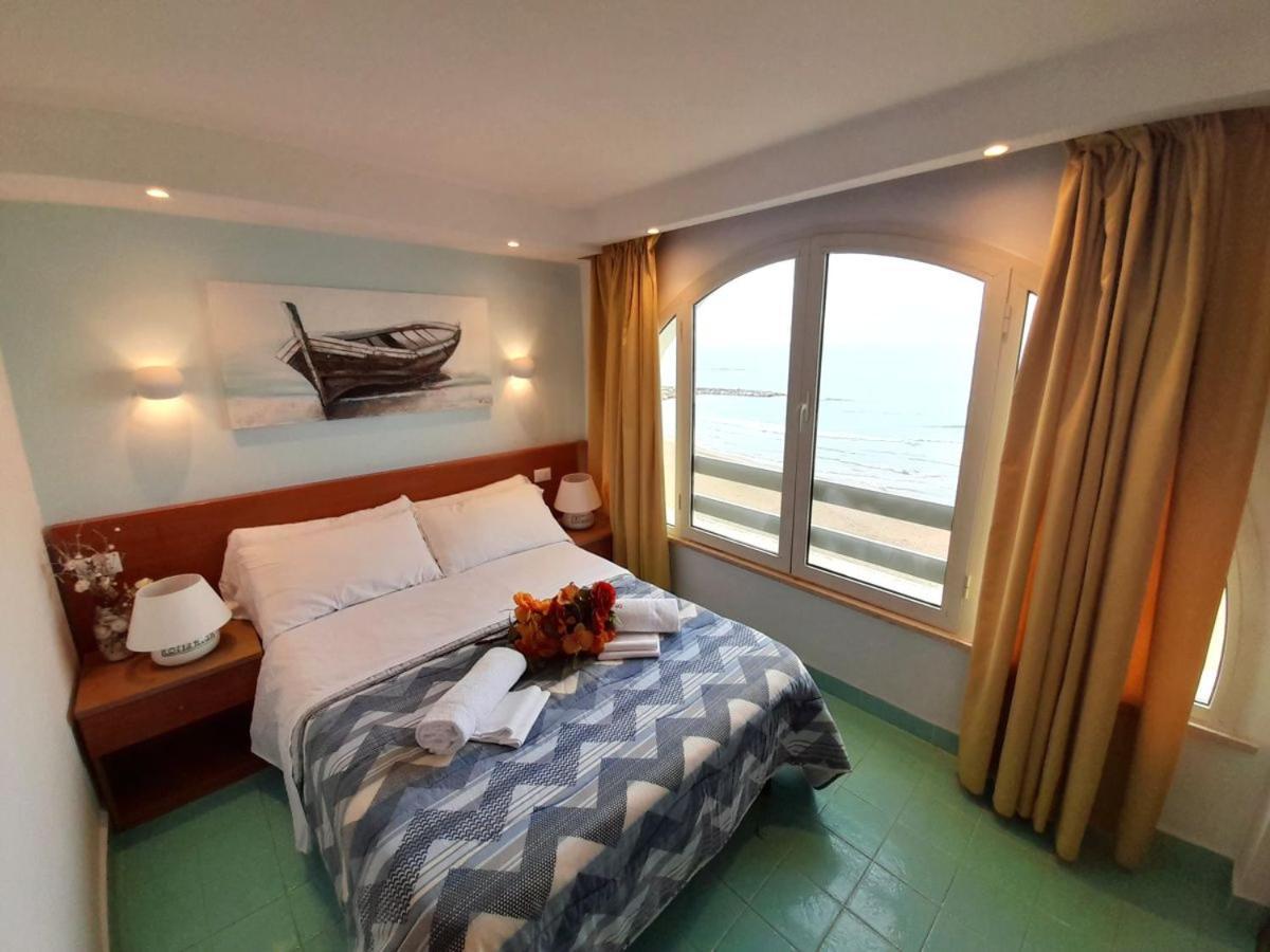 Casa Vacanze Elianto Aparthotel อันซีโอ ภายนอก รูปภาพ