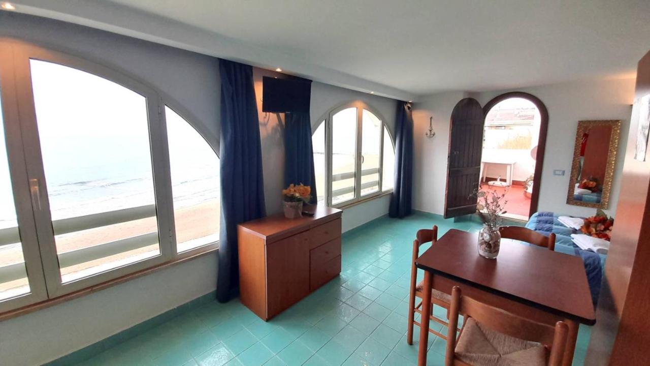 Casa Vacanze Elianto อันซีโอ ภายนอก รูปภาพ