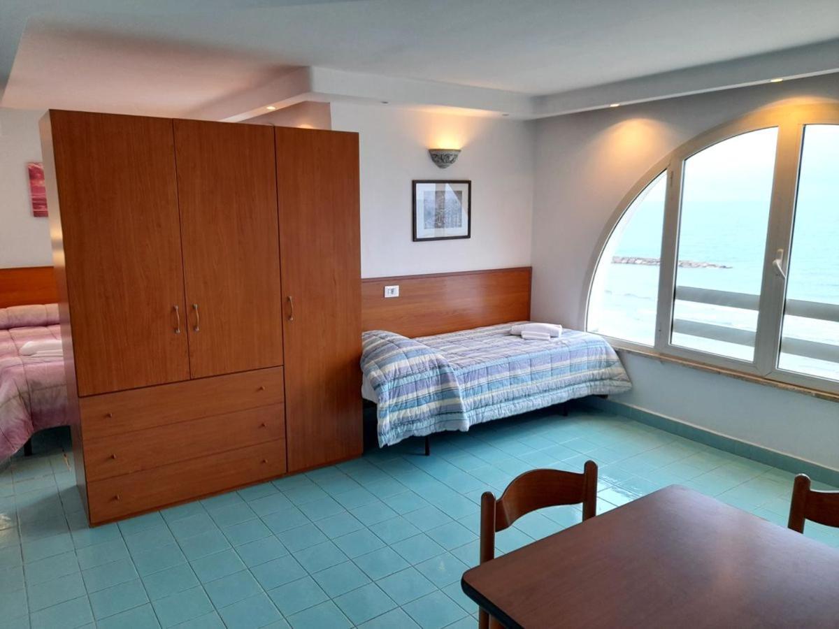 Casa Vacanze Elianto อันซีโอ ภายนอก รูปภาพ